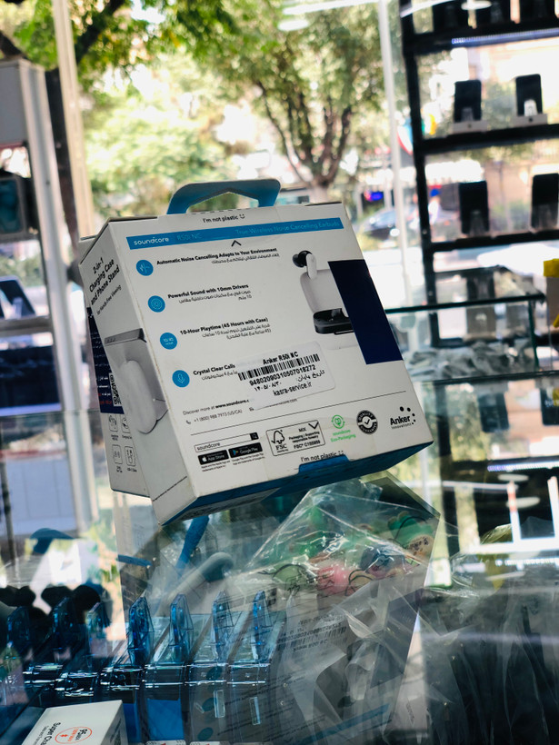 هدفون انکر R50i پک اصلی